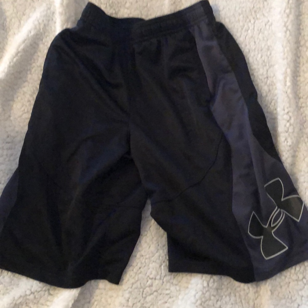 Women’s under armour basketball shorts